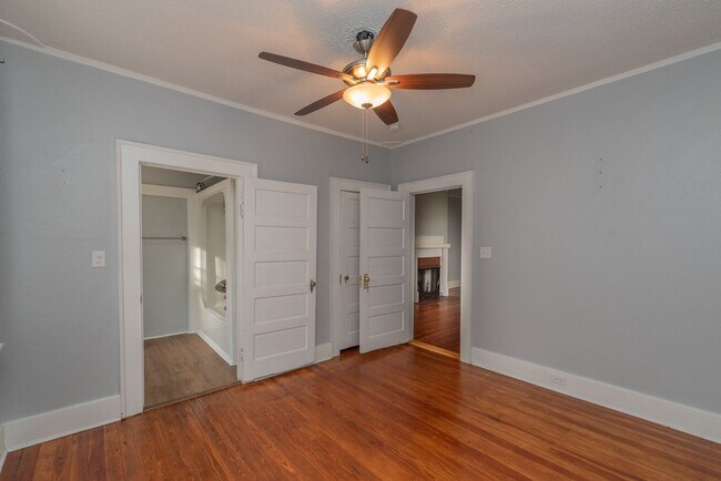 Building Photo - 2056 McDowell St