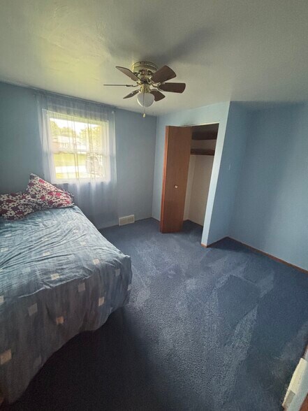 Building Photo - 225 Fairhaven Dr