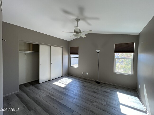 Building Photo - 613 W Westcott Dr