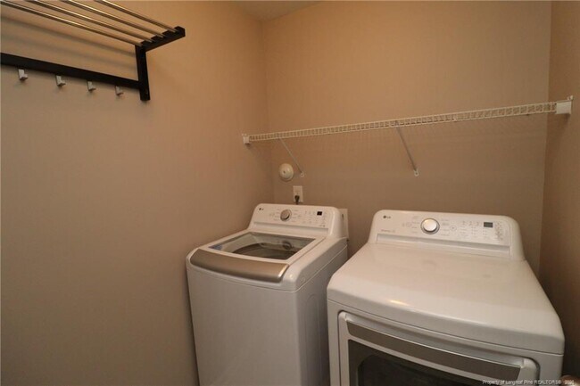 Building Photo - 3600 Corydon Ct