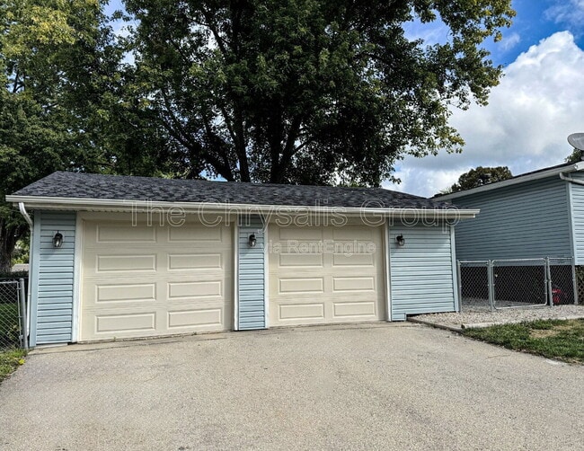 Building Photo - 1802 Herbert St