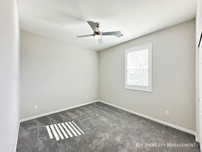 Building Photo - 6033 Torciano St