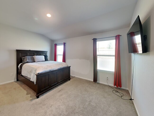 Building Photo - COMING SOON IN AZLE! 3 BEDROOM 2 BATHROOM ...