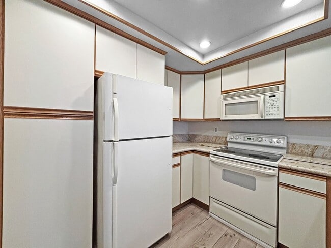 Building Photo - Charming 2BD/2BA Townhouse in Clairemont M...