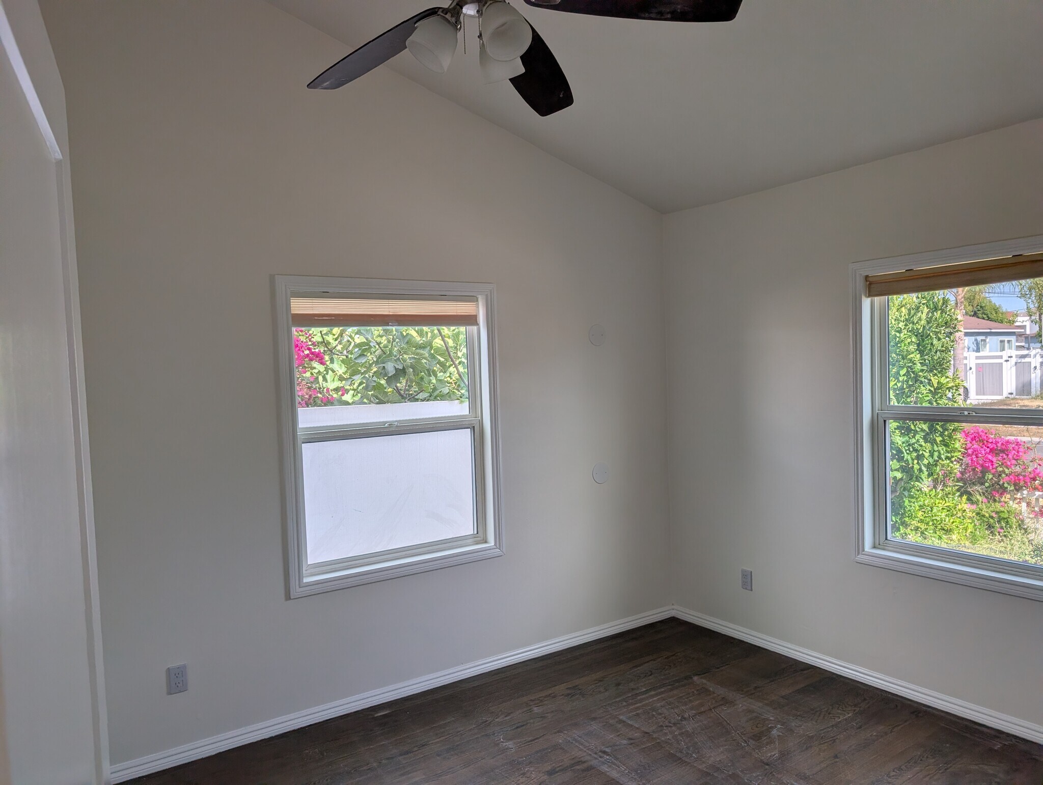 Unit A - Bdrm 2 (ceiling) - 5011 Stacy St