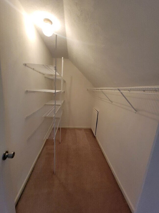 Building Photo - Hardy Pointe - Columbia County