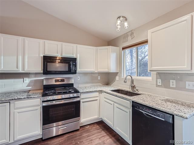 Building Photo - 763 Ridgebury Pl