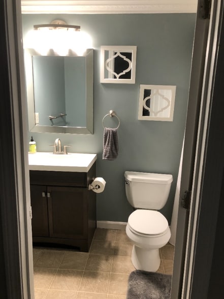 Building Photo - 21 Blossom Ln