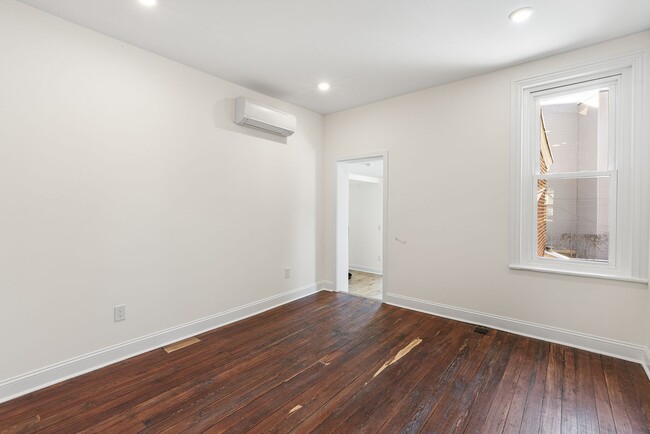 Building Photo - 3514 W Allegheny Ave