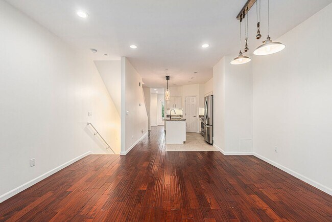 Building Photo - 4895 Shattuck Ave.