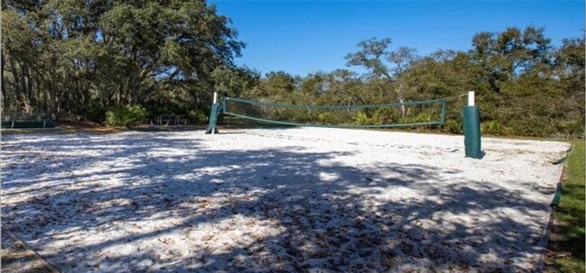 Building Photo - 16421 Fernridge St