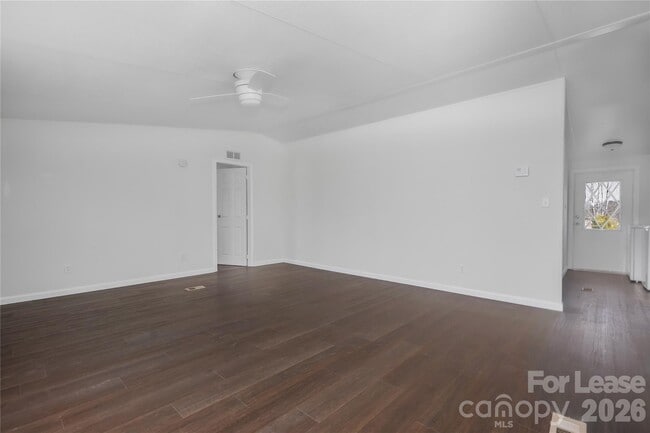 Building Photo - 1144 Eulalia Ln