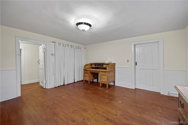 Building Photo - 15 Inningwood Rd