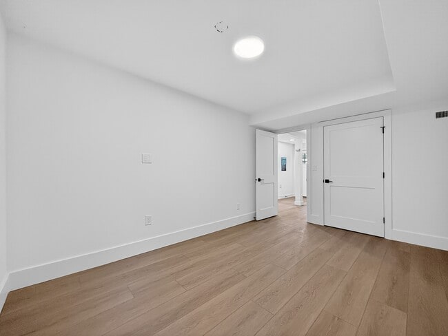 Building Photo - 13337 30th Ave NE