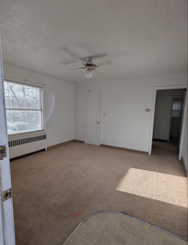 Building Photo - 129 N 100 E