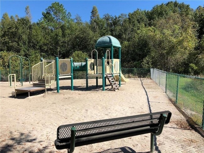 Building Photo - 10526 Villa View Cir