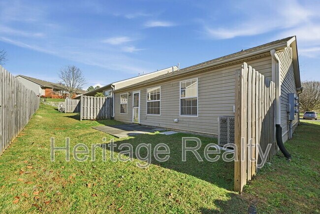 Building Photo - 8617 Little Field Way