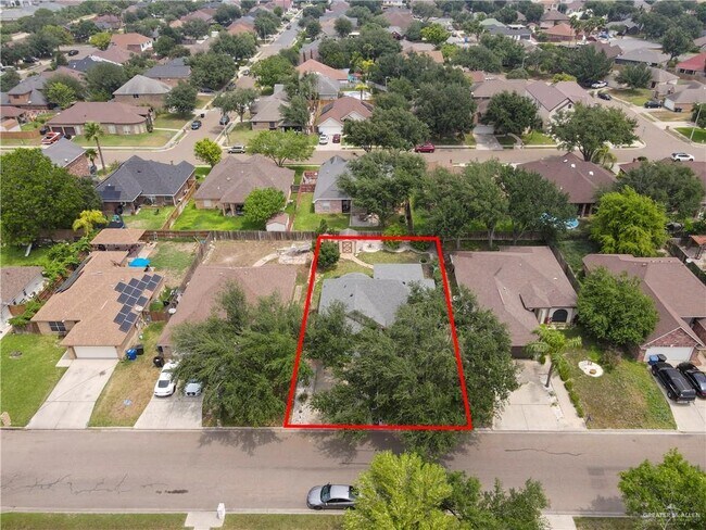 Building Photo - 4608 Ivy Ave W