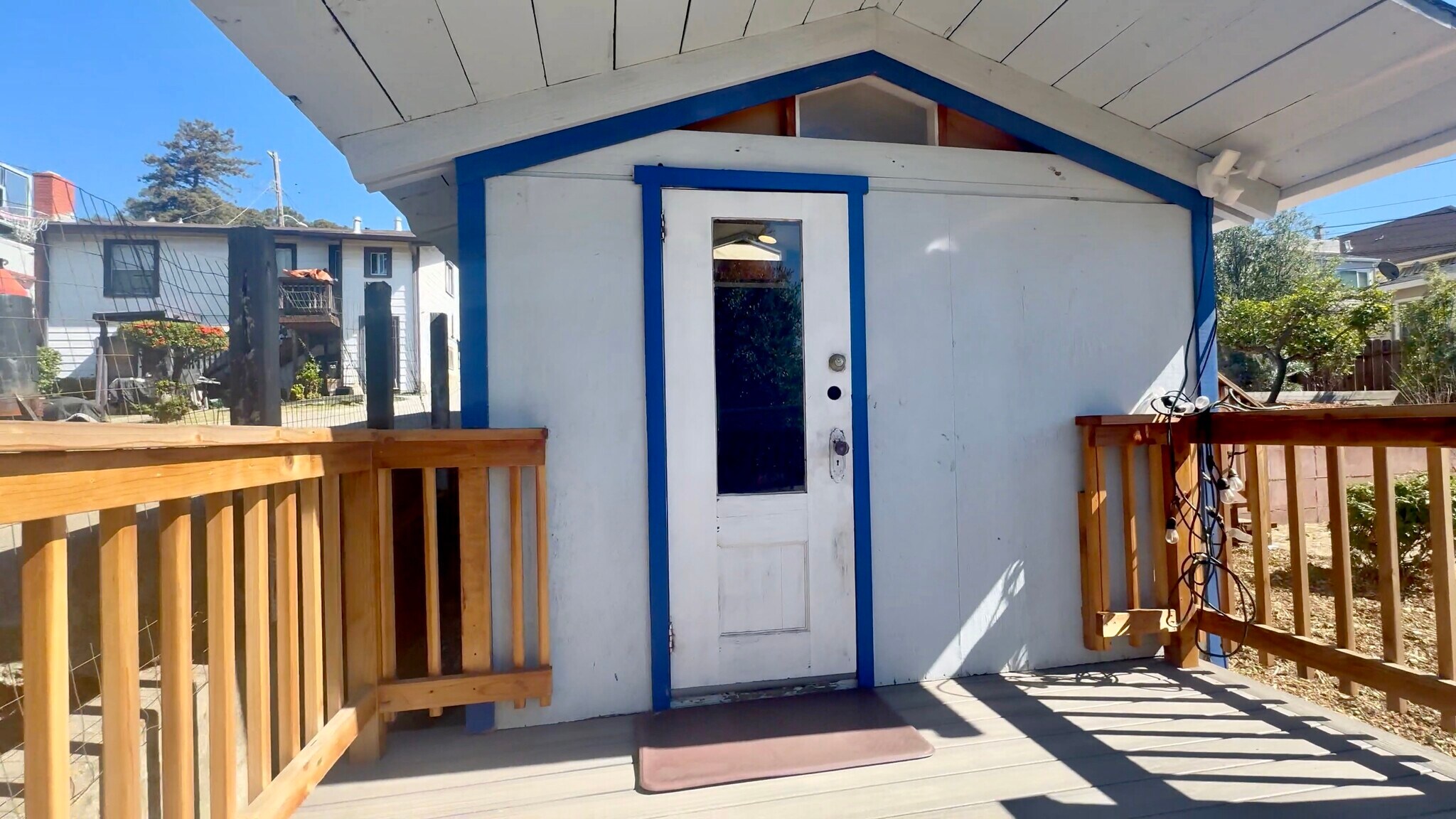 Building Photo - 8109 Ney Ave