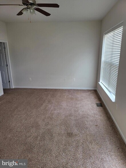 Building Photo - 13945 Hollow Wind Way