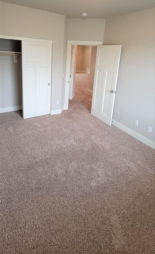 Building Photo - 1299 N Oklahoma Pl