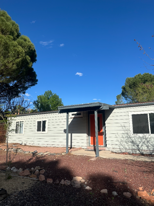 Building Photo - 685 Ocotillo Cir
