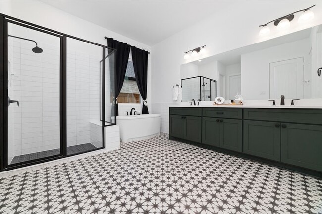 Building Photo - 28266 Emerald Bnd