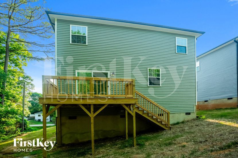 Building Photo - 1242 Pless St NW