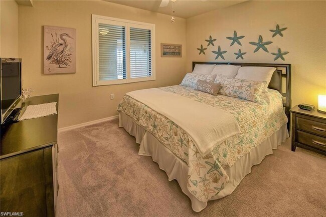Building Photo - 9731 Acqua Ct