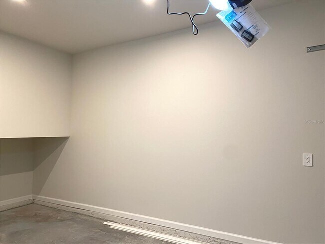 Building Photo - 8850 Ginko Run