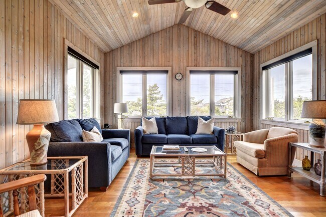 Building Photo - 155 Marine Blvd