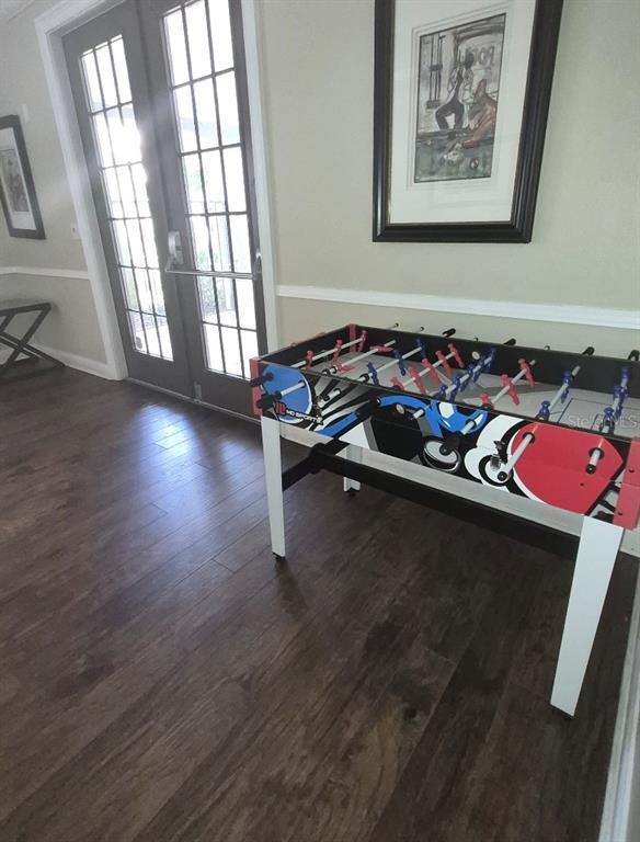 Building Photo - 1990 Erving Cir