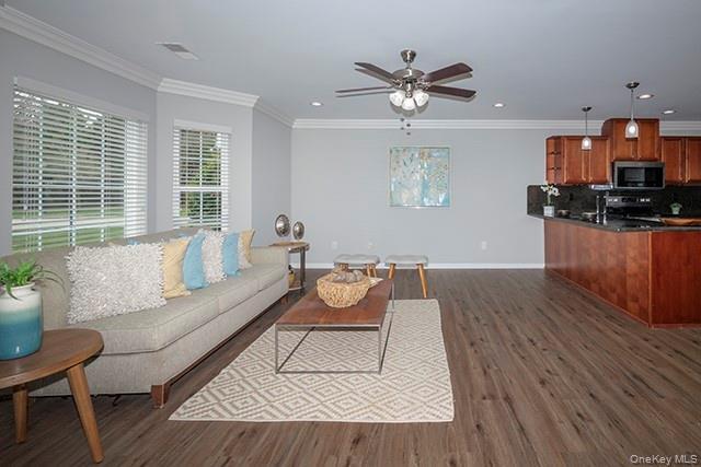 Building Photo - 2007 Dolphin Ln