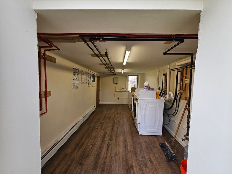 Building Photo - 94-96-96 Edwards St