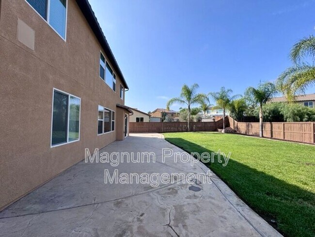 Building Photo - 34333 Northhaven Dr