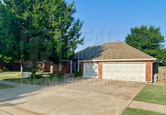 Primary Photo - 216 Castle Rock Rd