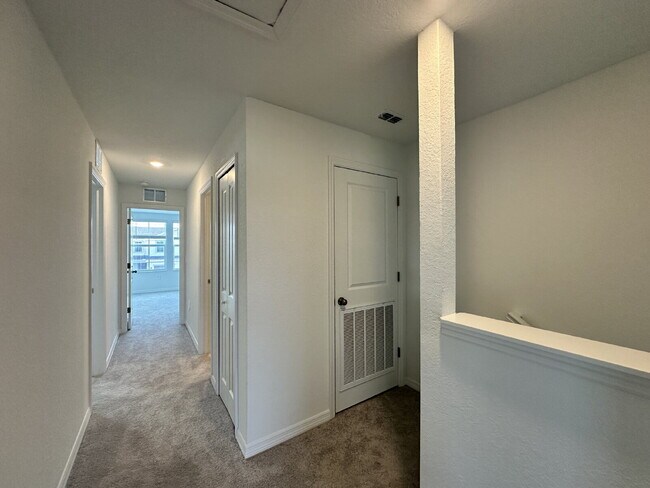 Building Photo - 14337 Lilac Sky Ter