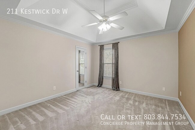 Building Photo - 211 Kestwick Dr W