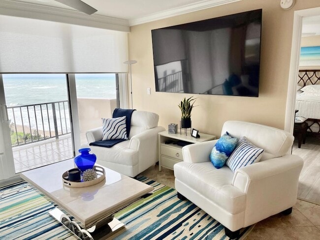Building Photo - 4200 N Ocean Dr