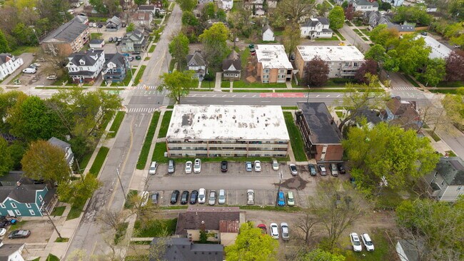 Building Photo - 207 Ballard St