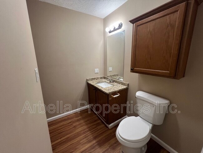Building Photo - 169 Minga Dr