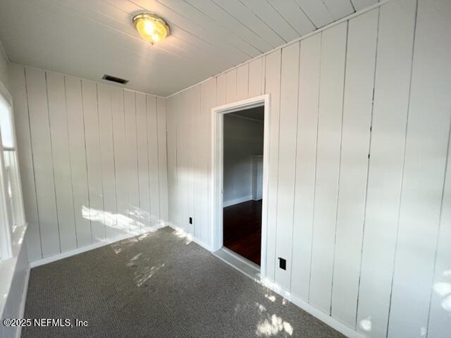Building Photo - 2144 Southampton Rd