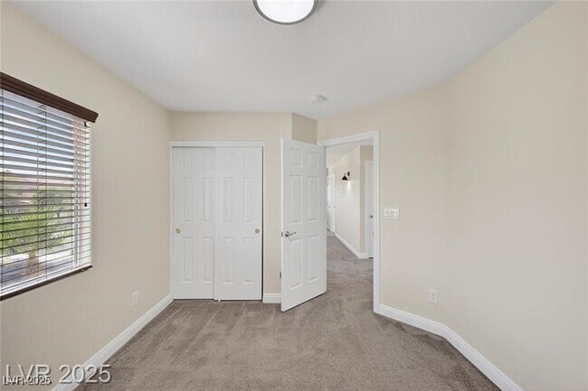 Building Photo - 9340 Lakefront Color St
