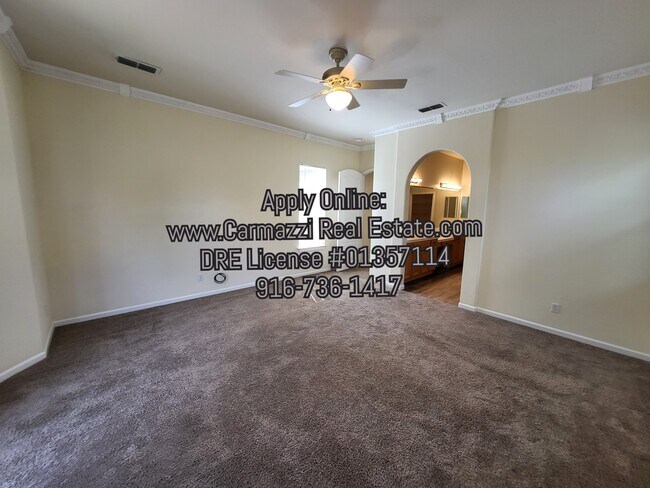Building Photo - 1201 Souza Way
