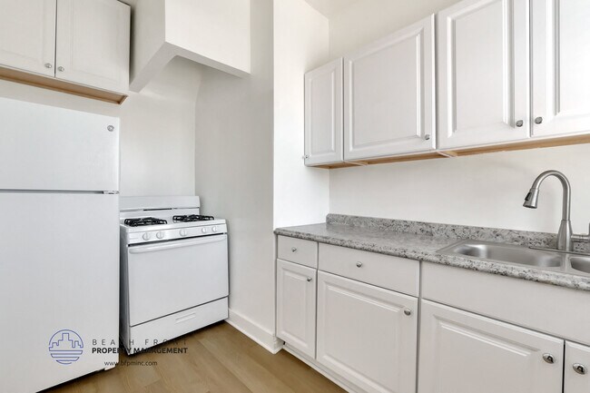Floorplan - Karnak Apartments