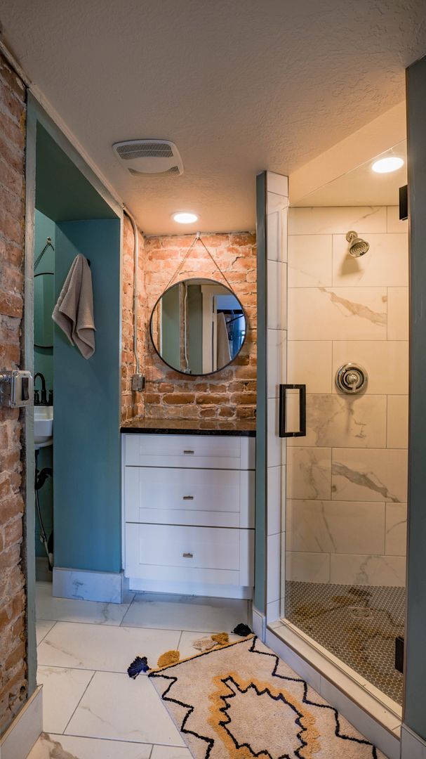 Building Photo - 40 N Freedom Blvd