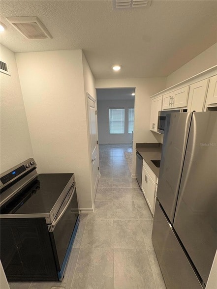 Building Photo - 6131 Shavasana Rd