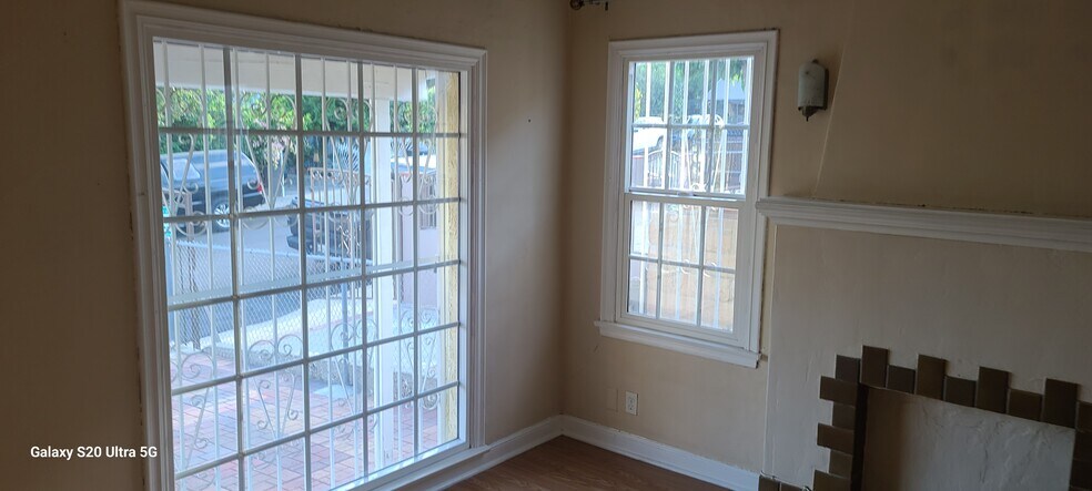 Building Photo - 4421 Moonstone Dr