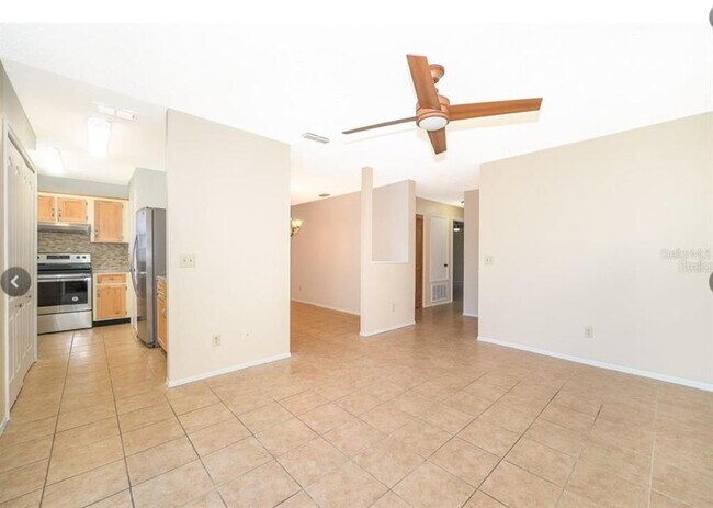 Building Photo - 4261 Pershing Pointe Pl