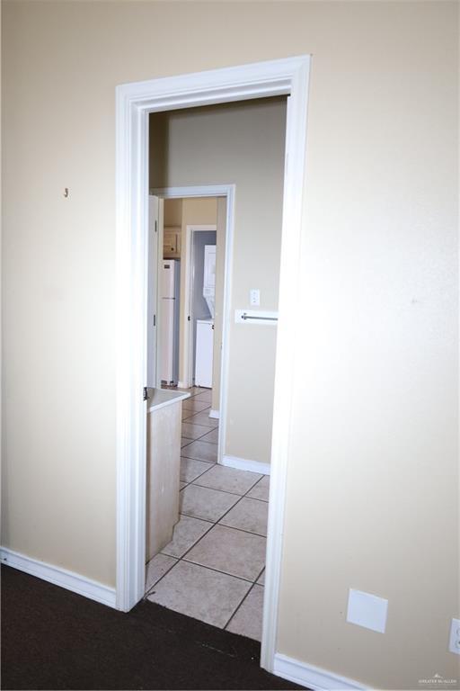 Building Photo - 606 Buena Vista Dr